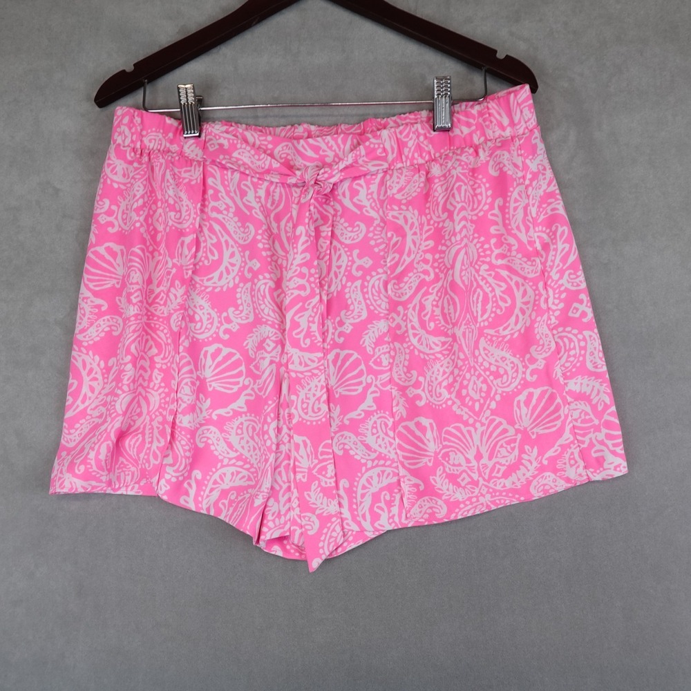 Pink Paisley-Print Women's Shorts